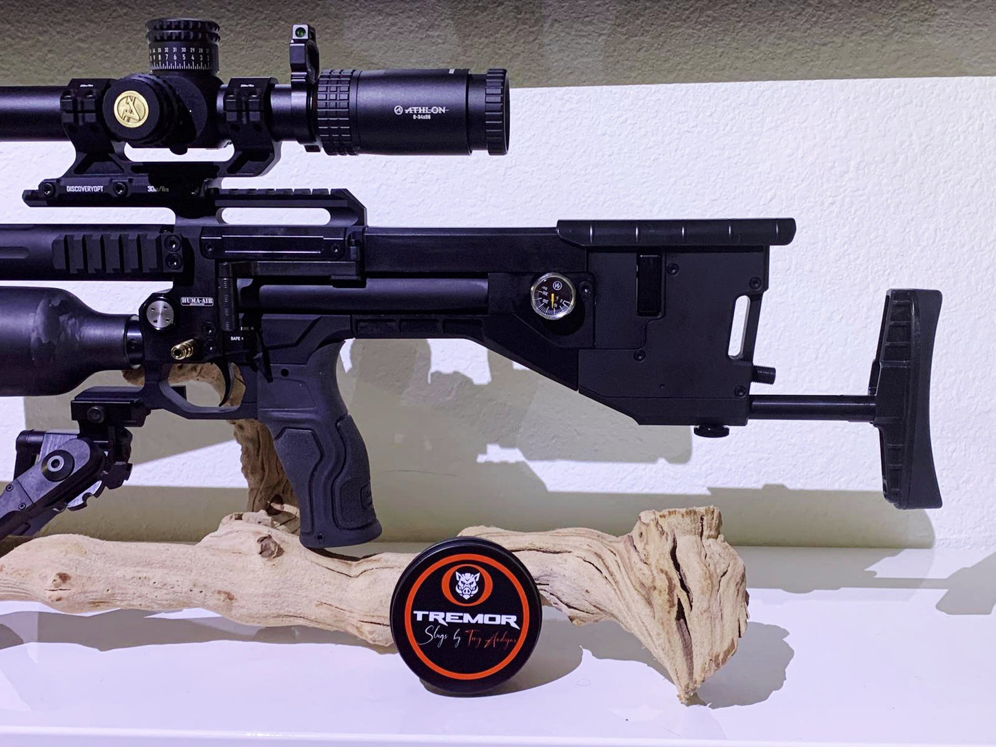 AIRMAKS KRAIT X HP 6.35  {.25} 700mm barrel with 700cc Carbon Fiber Bottle Black Tactical.