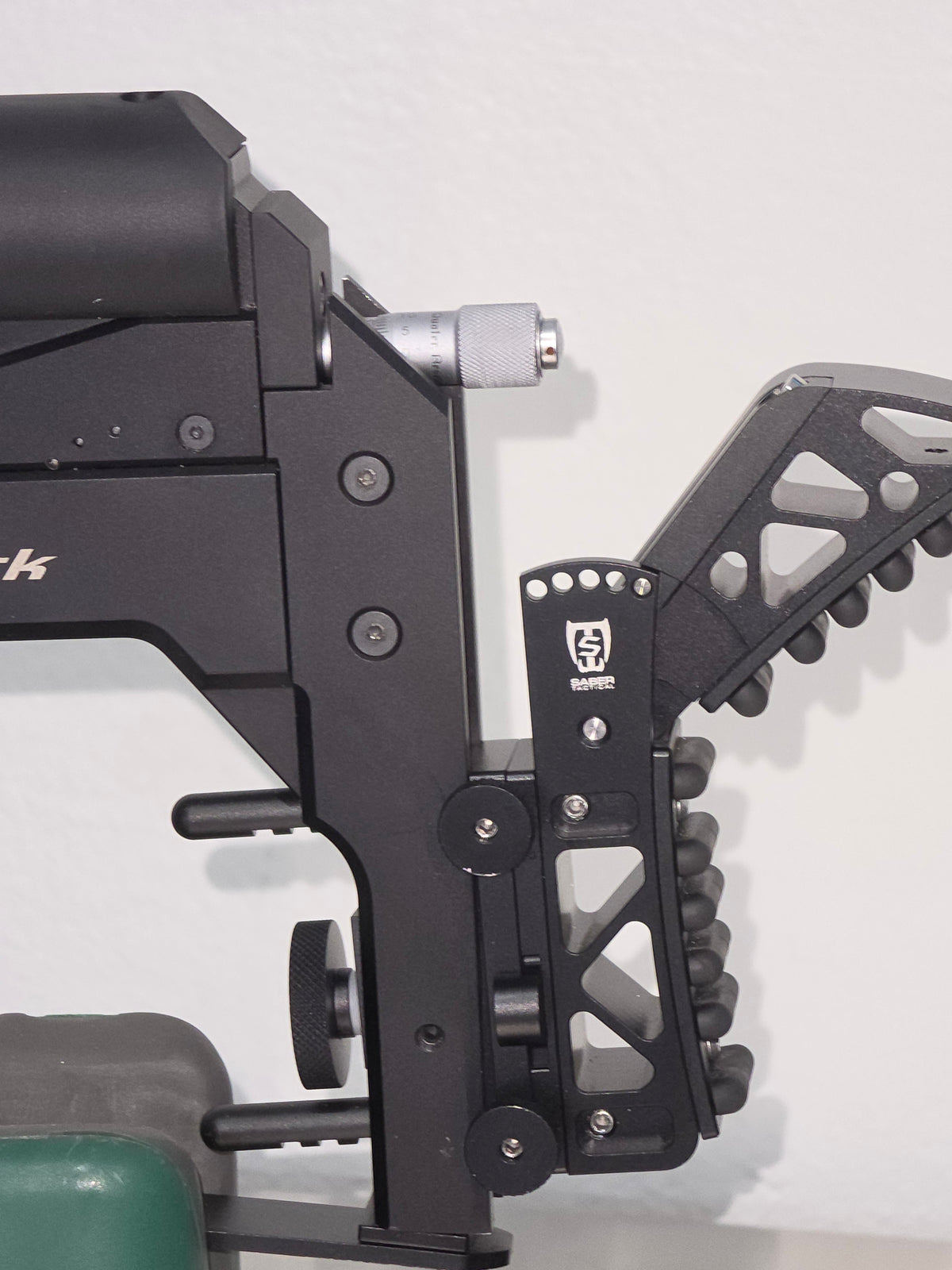 FX MAVERICK. 22 CUSTOM BUILD CERTIFIED PRE-OWNED