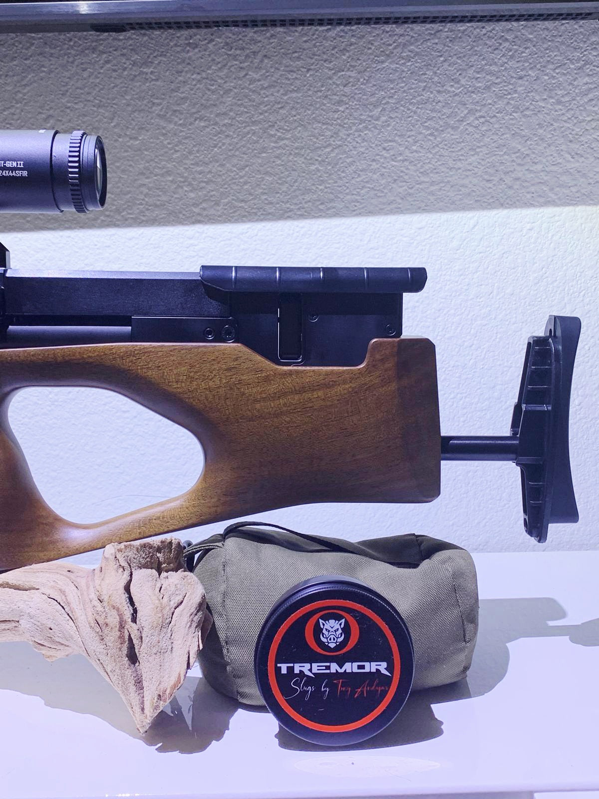 AirMaks KRAIT X LITE HP 6.35 - .25 CALIBER 700mm Barrel 700CC CARBON FIBER BOTTLE